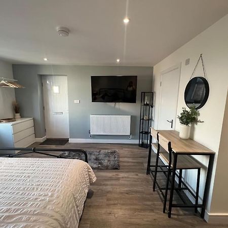 Abbotsbury 1 Bed Studio Opposite Uwe Free Parking Bristol Eksteriør billede